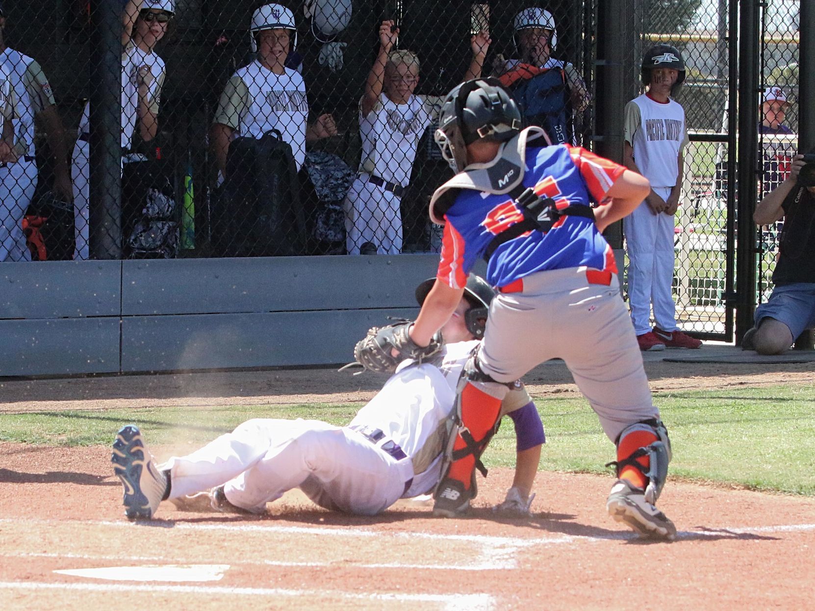 Contagious hitting, errors lifts Central California in World Series opener